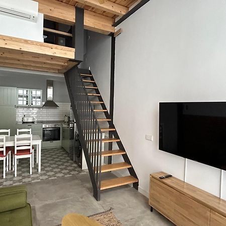 Ferienwohnung Stylish And Modern Loft In Madrid Centre Exterior foto