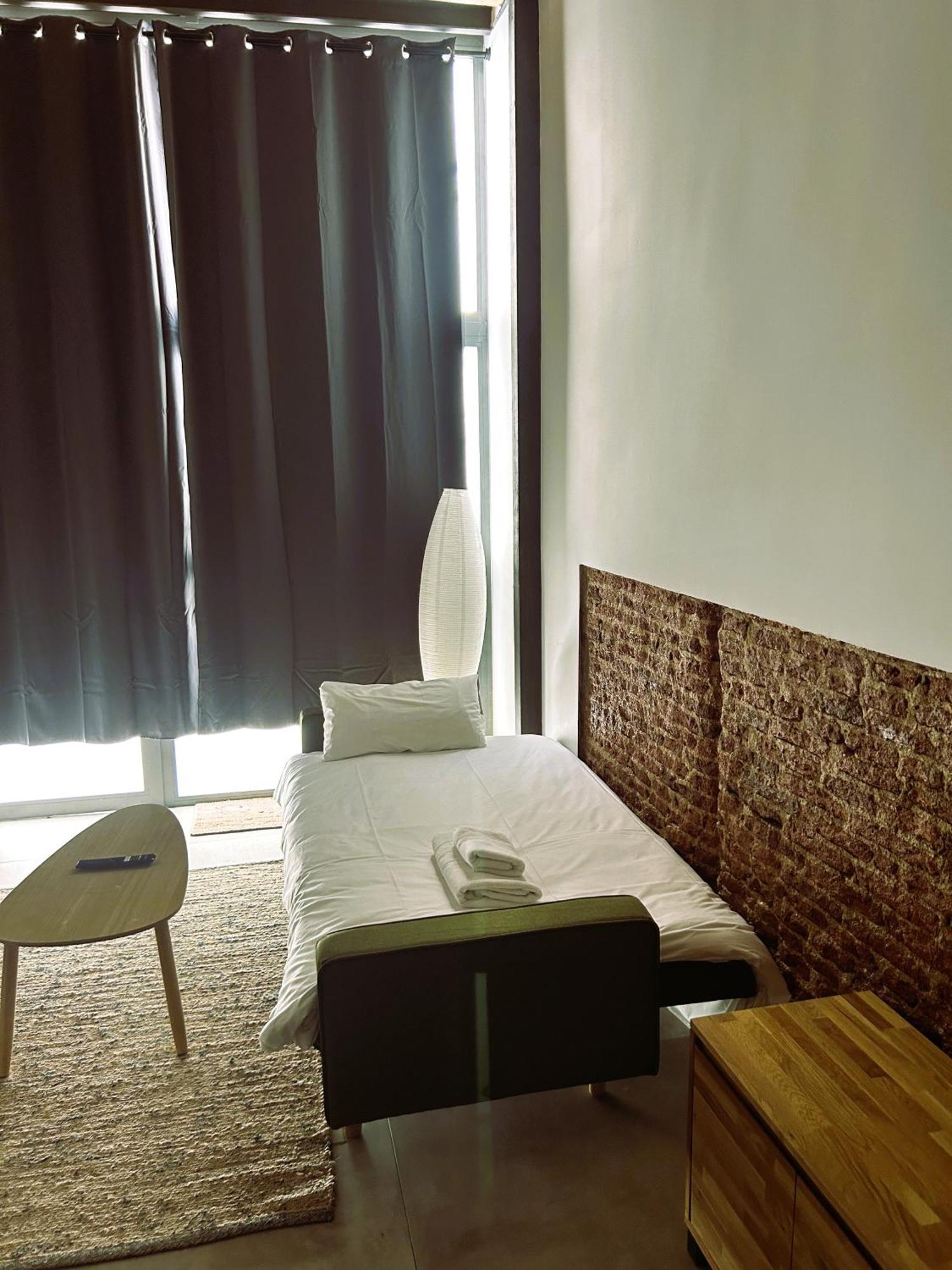 Ferienwohnung Stylish And Modern Loft In Madrid Centre Exterior foto